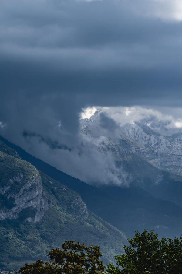Duplex Vue Montagne - Ideally Located With Its View Annecy Ngoại thất bức ảnh